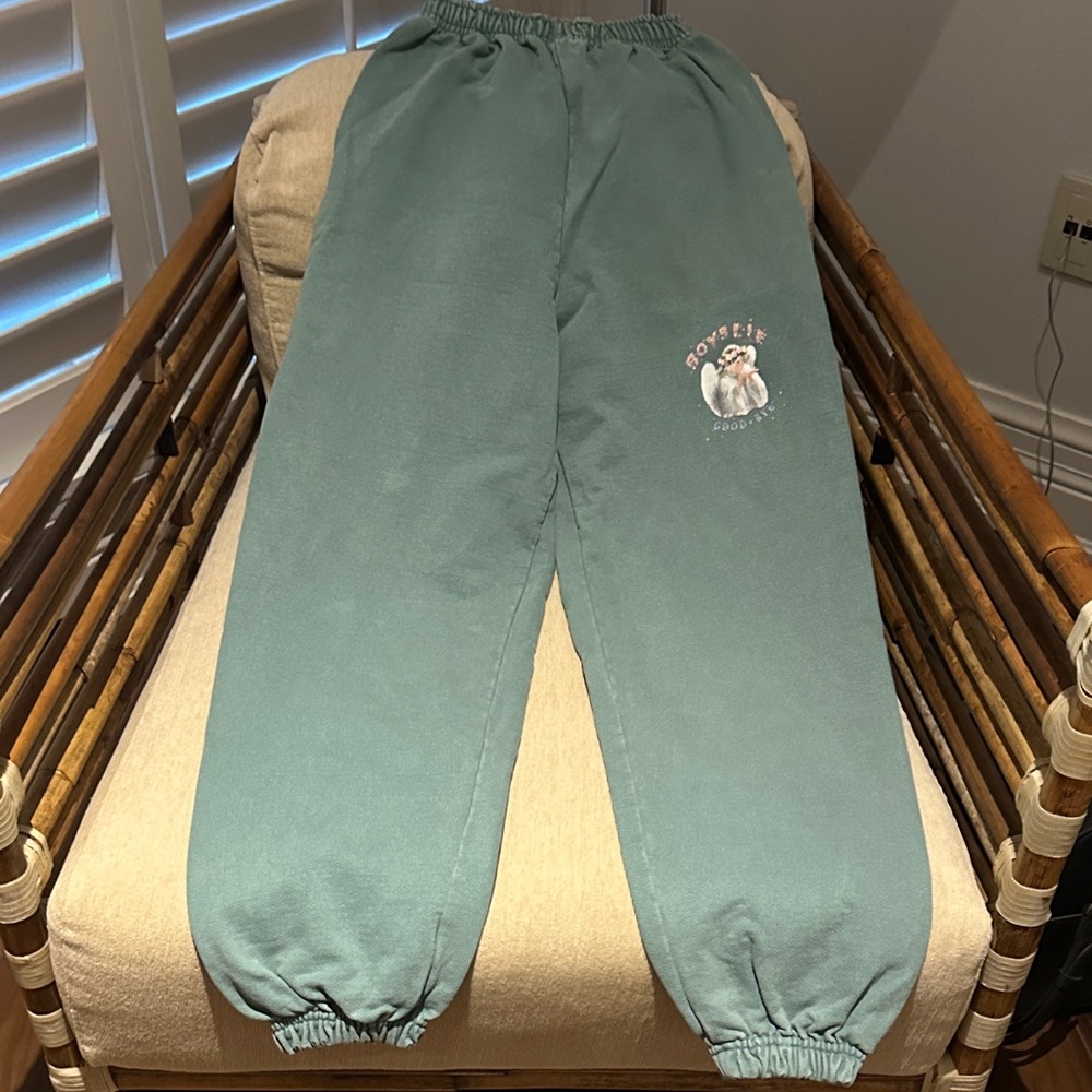 Great deal! Sweatpants.